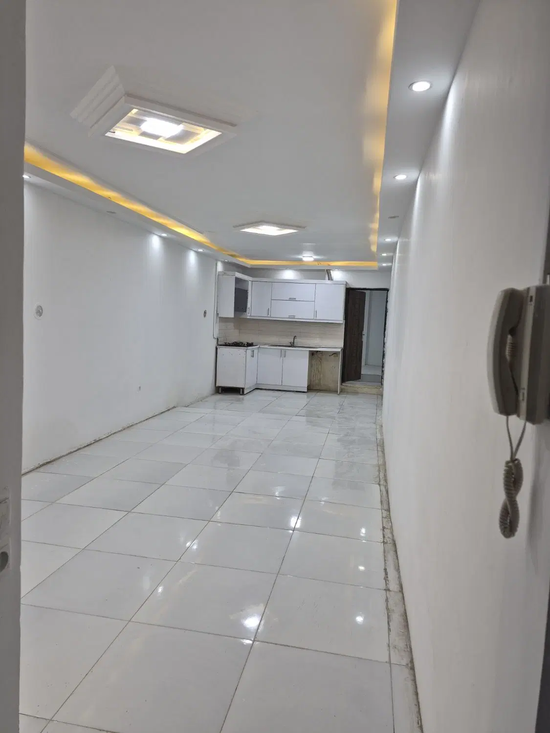 آپارتمان ۶۰ متری_ فکوری (شقایق)