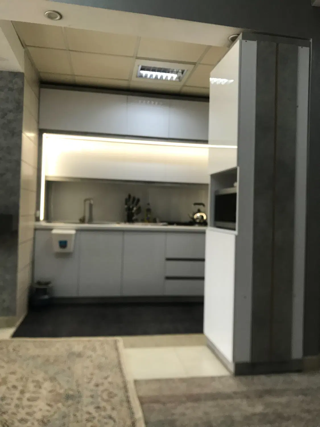 اجاره اپارتمان ۲خوابه مجتمع ایثار