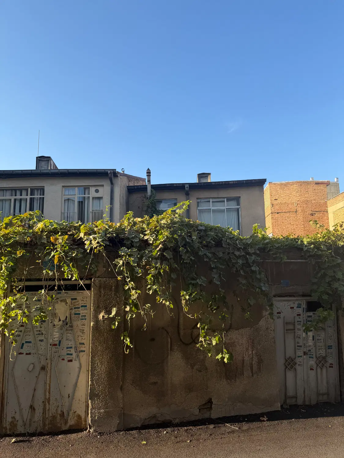 فروش زمین مسکونی ۱۰۰ متر جنب مسجد فلکه بازارباش