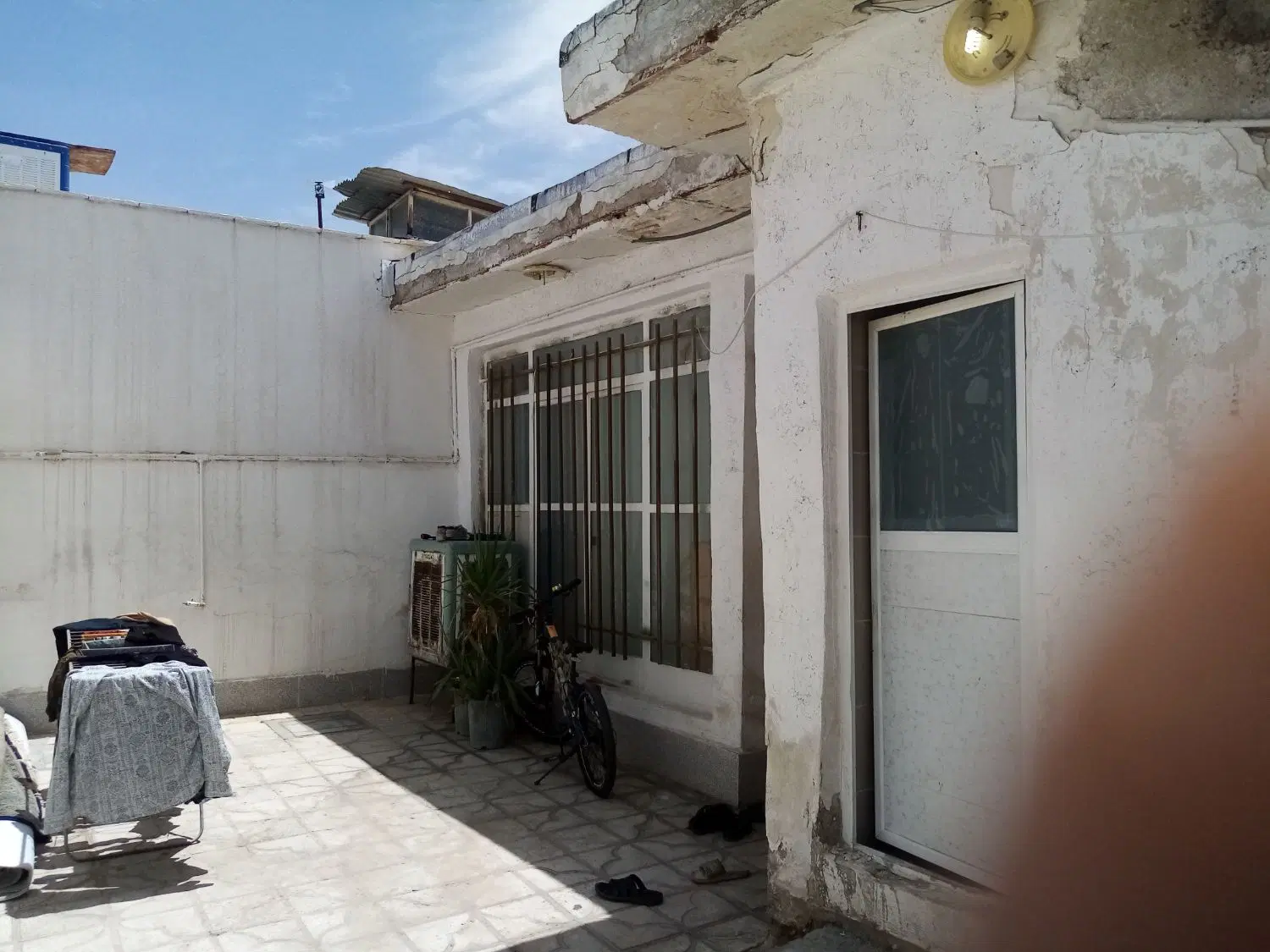 فروش منزل مسکونی در چهارراه مقر