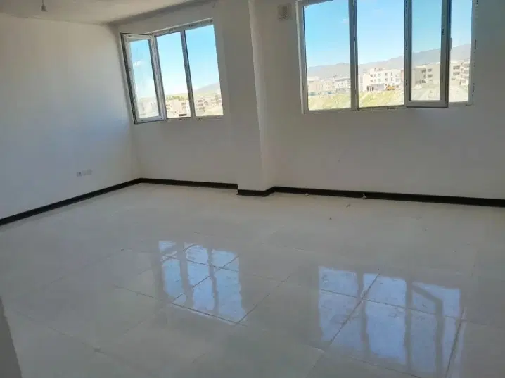 خانه واقع در پردیس غرب مهرآرا زون D