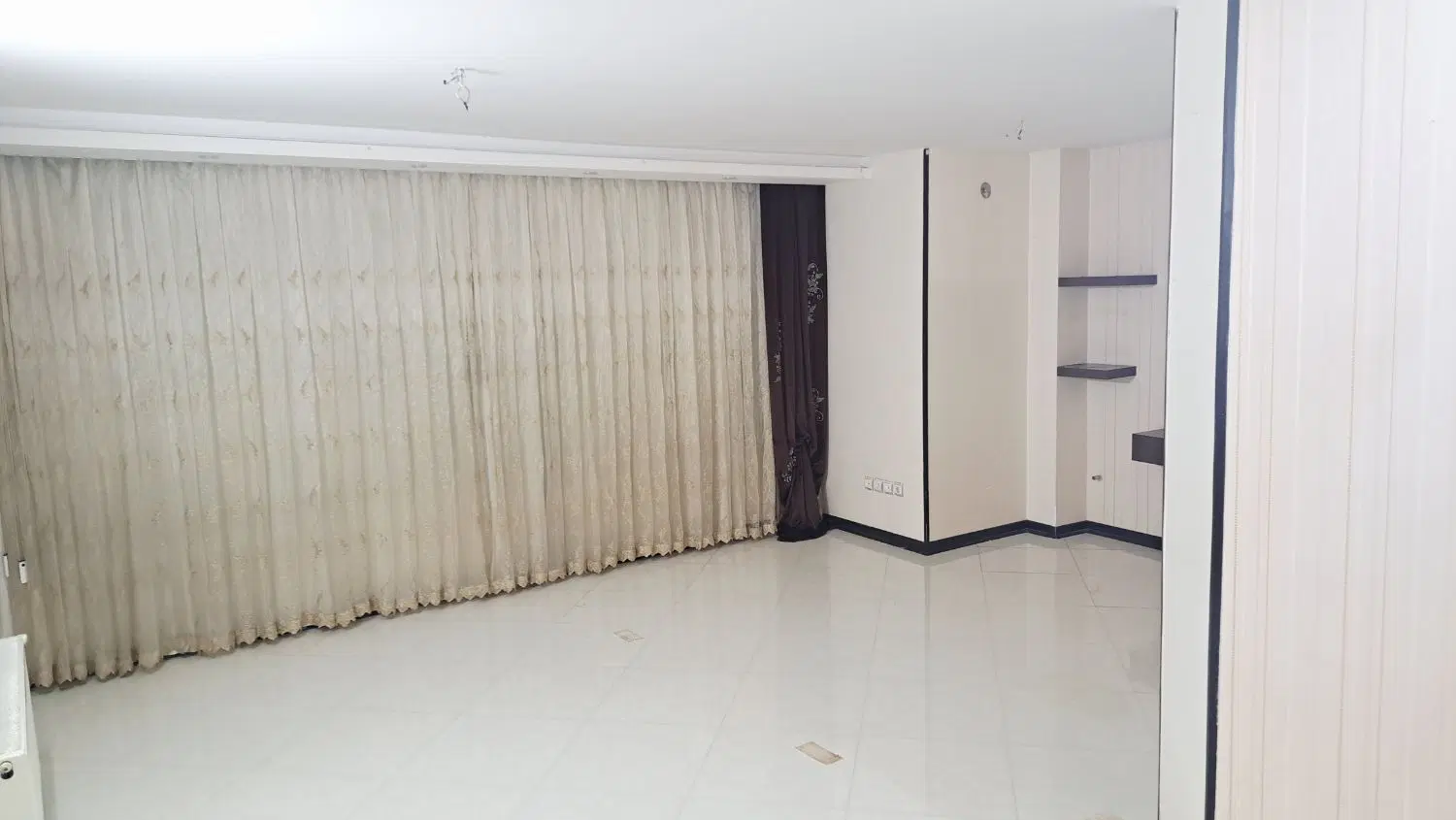 رهن کامل آپارتمان بیست چهار متری اول