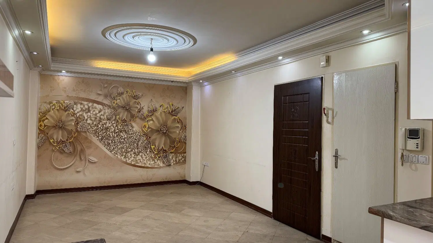 رهن ۴۱ متری ائمه اطهار خوش نقشه با پارکینگ