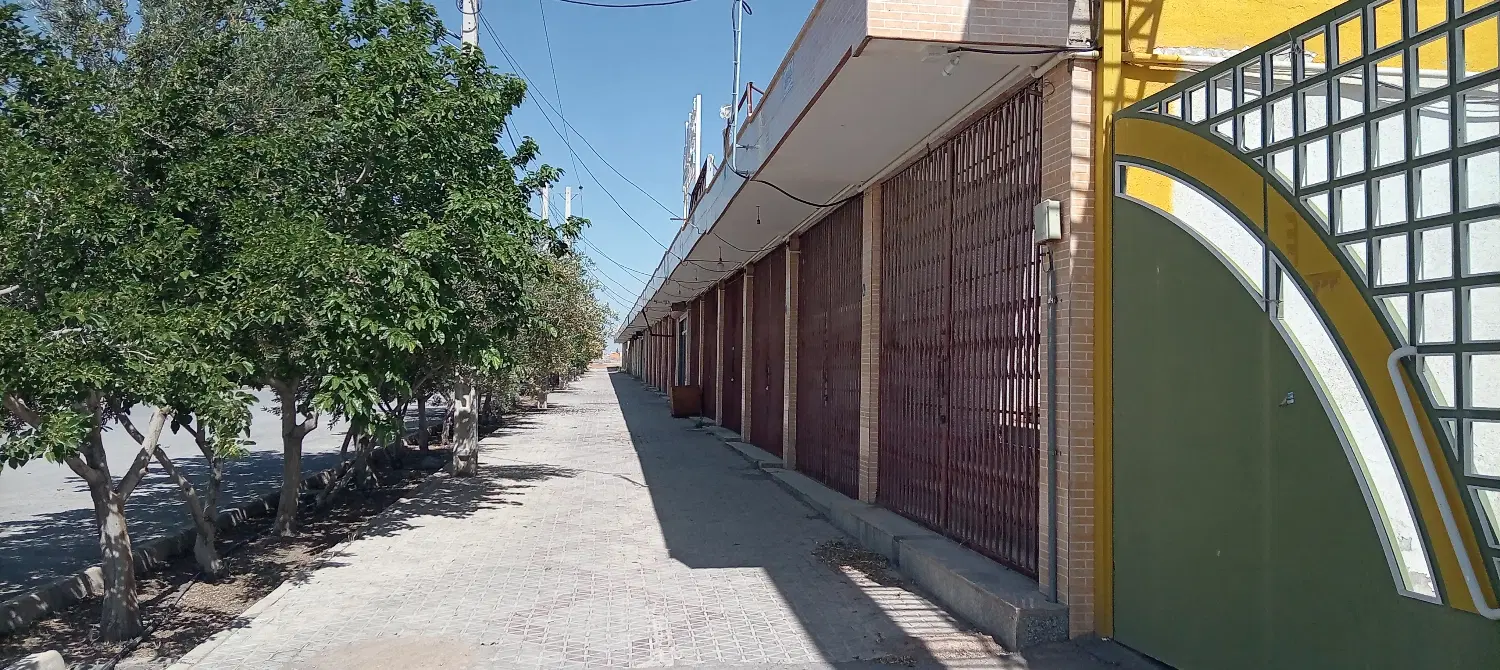 رهن واجاره مغازه۵۰ متری