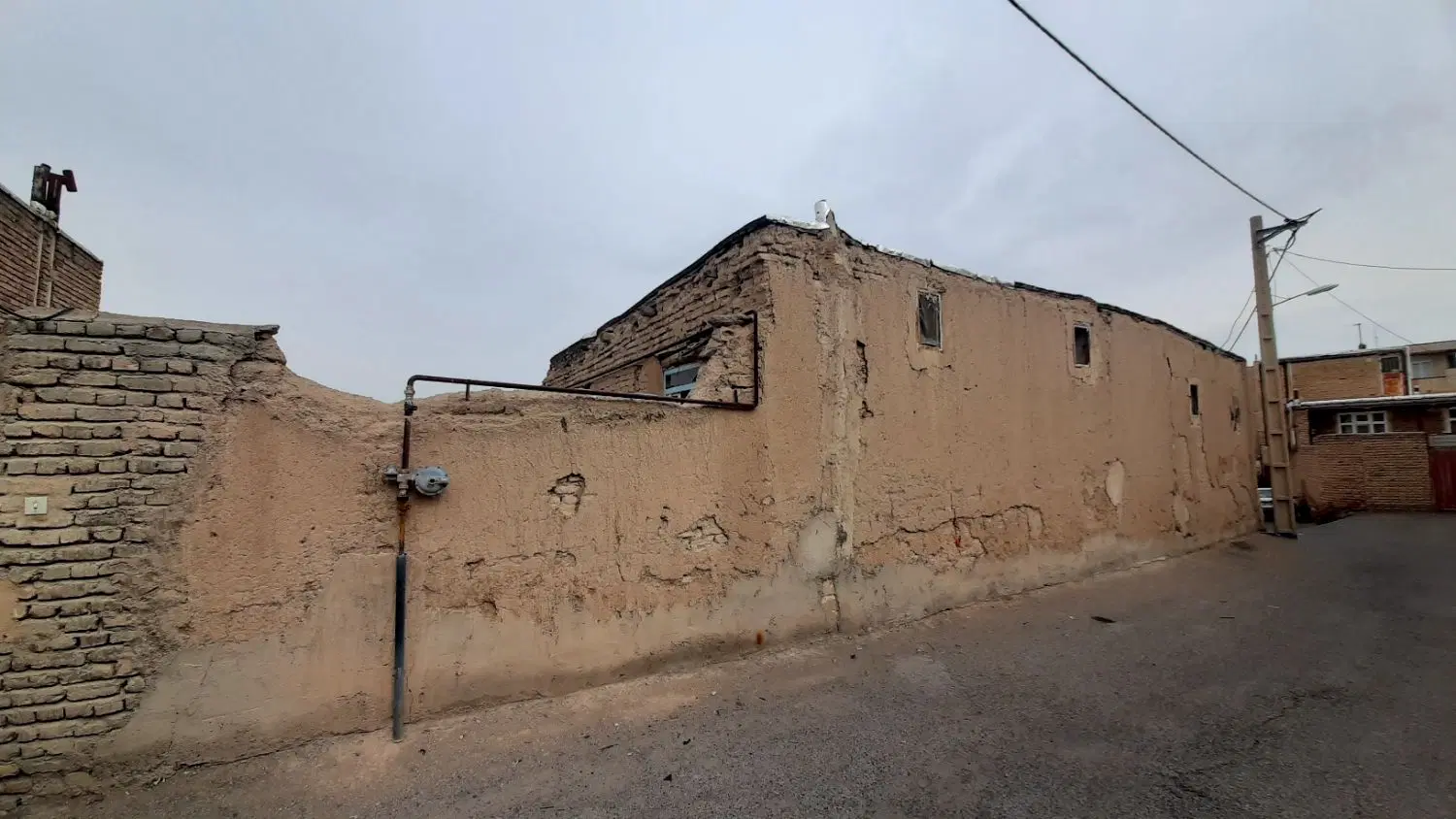 خانه کلنگی