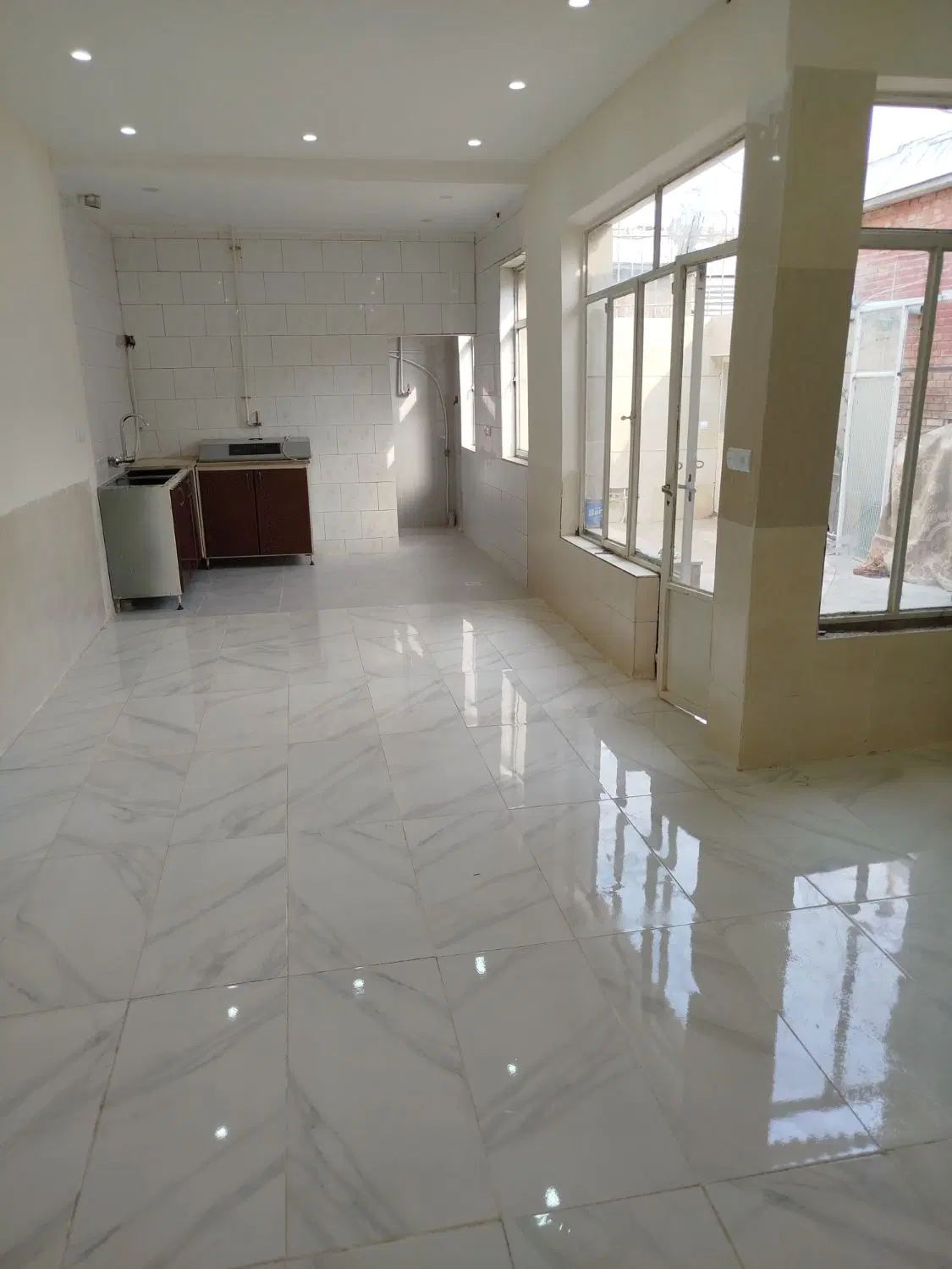 خانه ای ۸۵ متری کاملا بازسازی شده