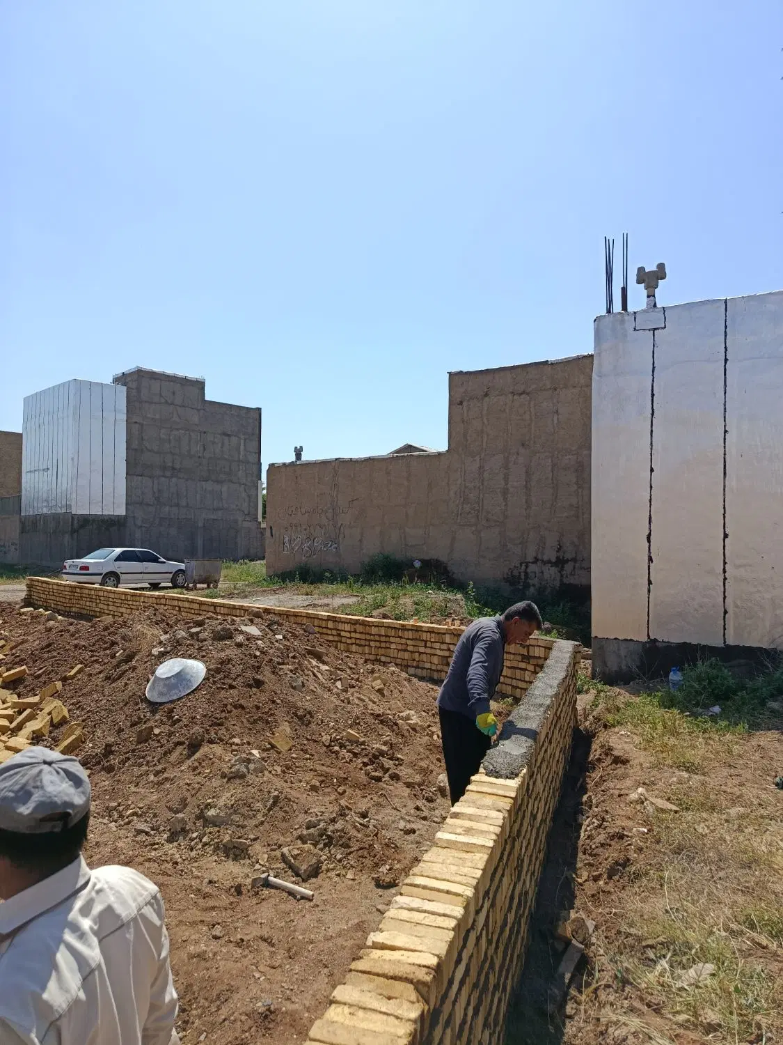 زمین مسکونی ، سید جمال الدین