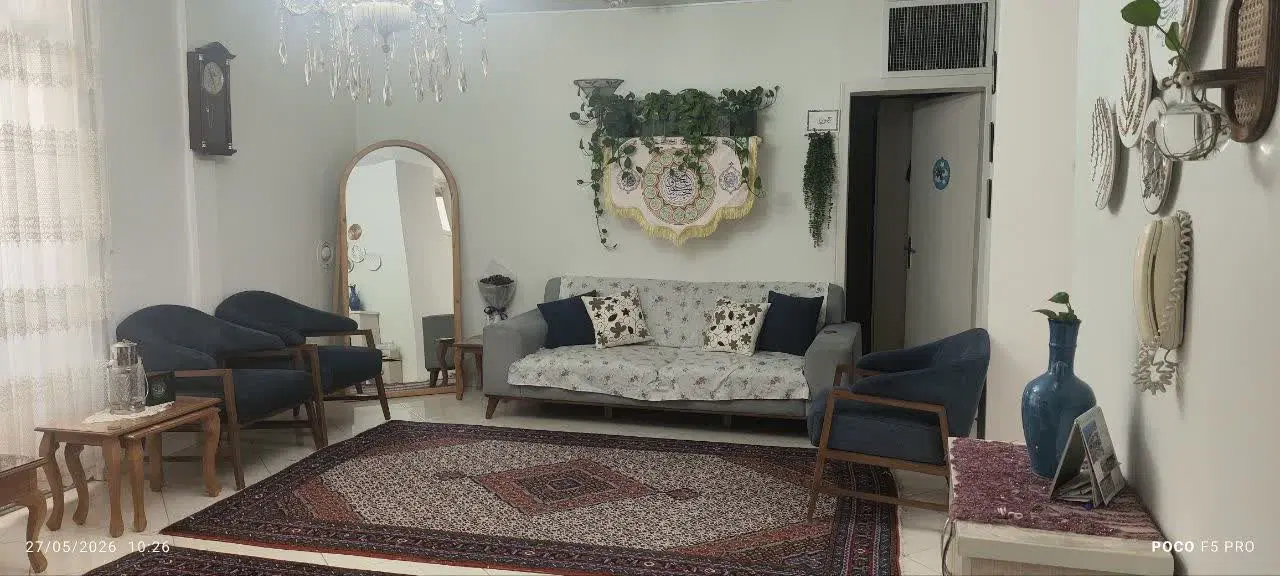 ۹۵متری دو خواب، بهار شمالی