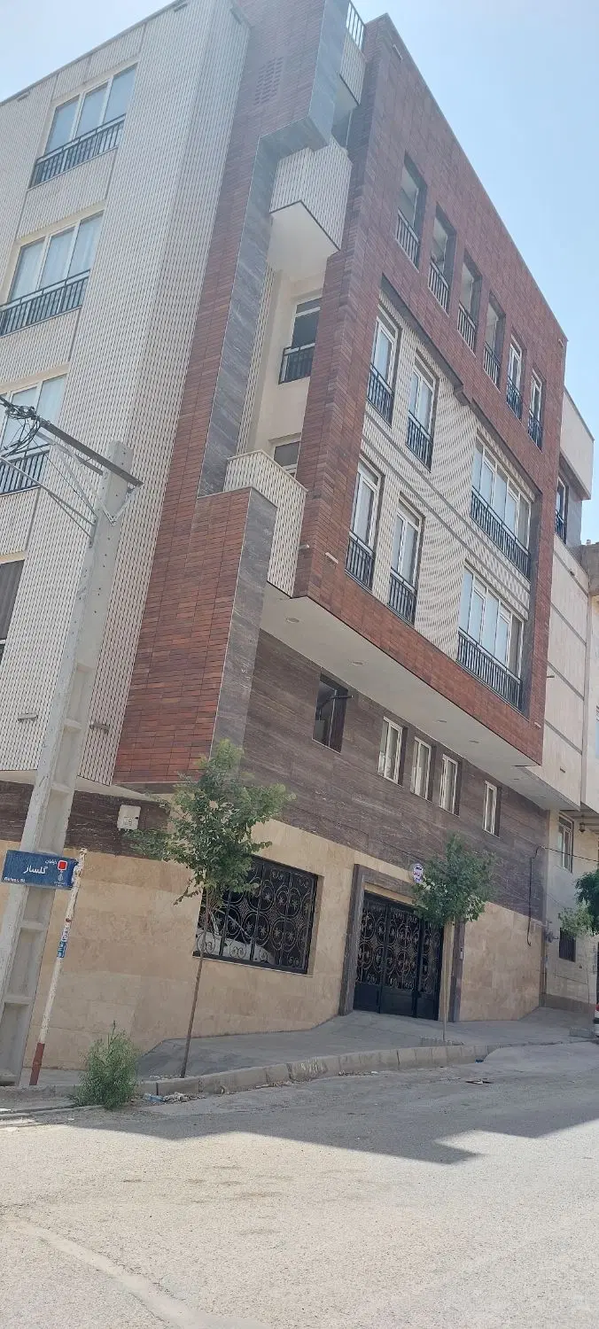 واحد ۱۲۳ متری باغستان غربی نیایش ها