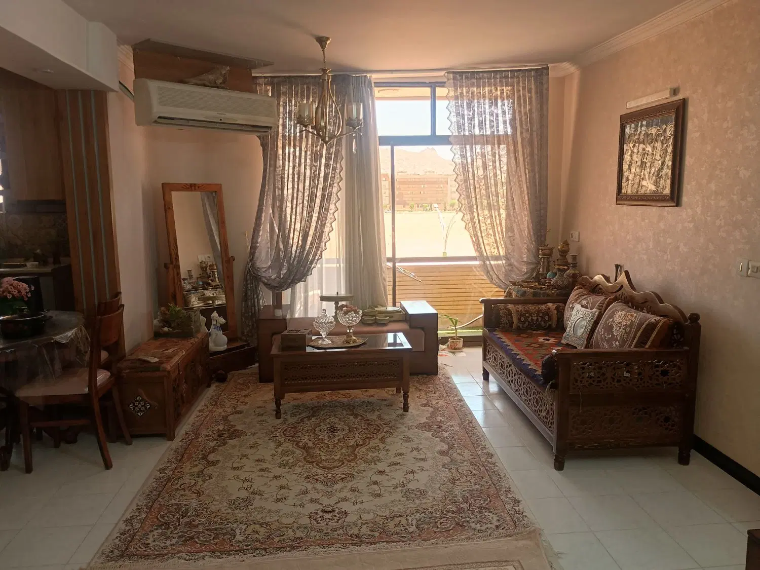 آپارتمان دو خوابه بازسازی شده(محور میانی)