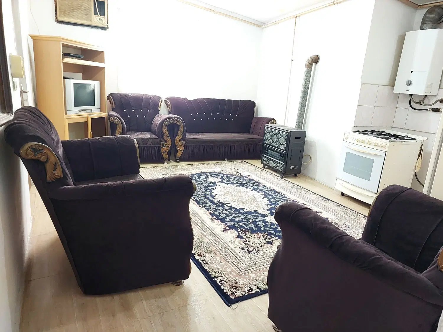ویلا تک خوابه و دوخوابه تمیز منطقه آزاد بندرانزلی