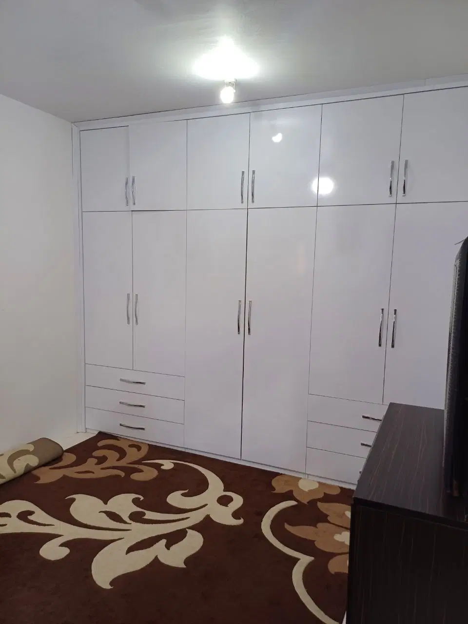 اپارتمان 105 متری دوخوابه محله پارسیان (منظریه)