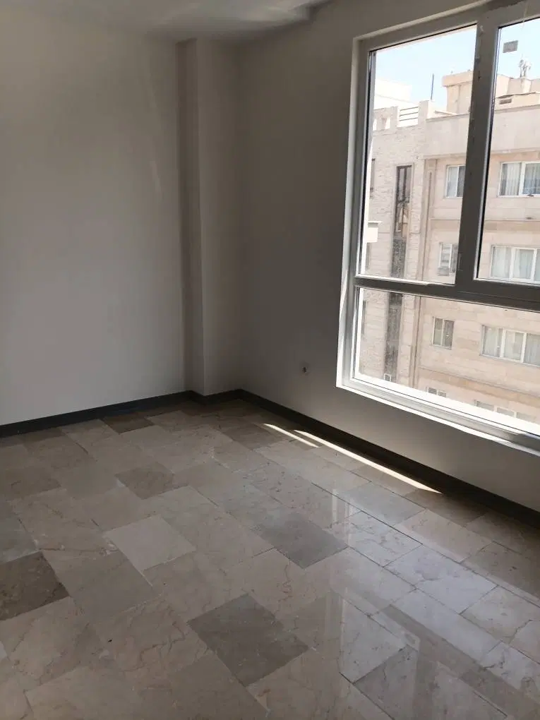 فروش آپارتمان ۱۲۵متر +۲پارکینگ سندی _ تهران نو