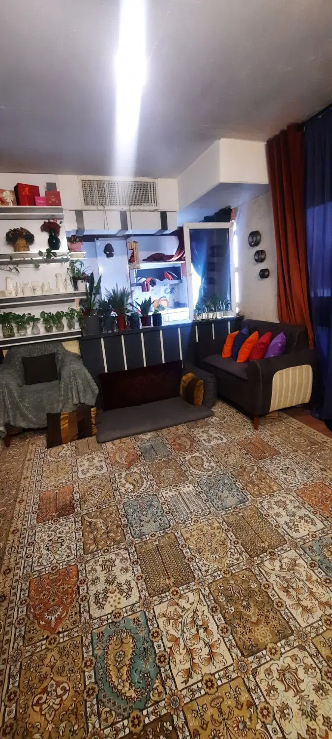 آپارتمان ۸۳ متری