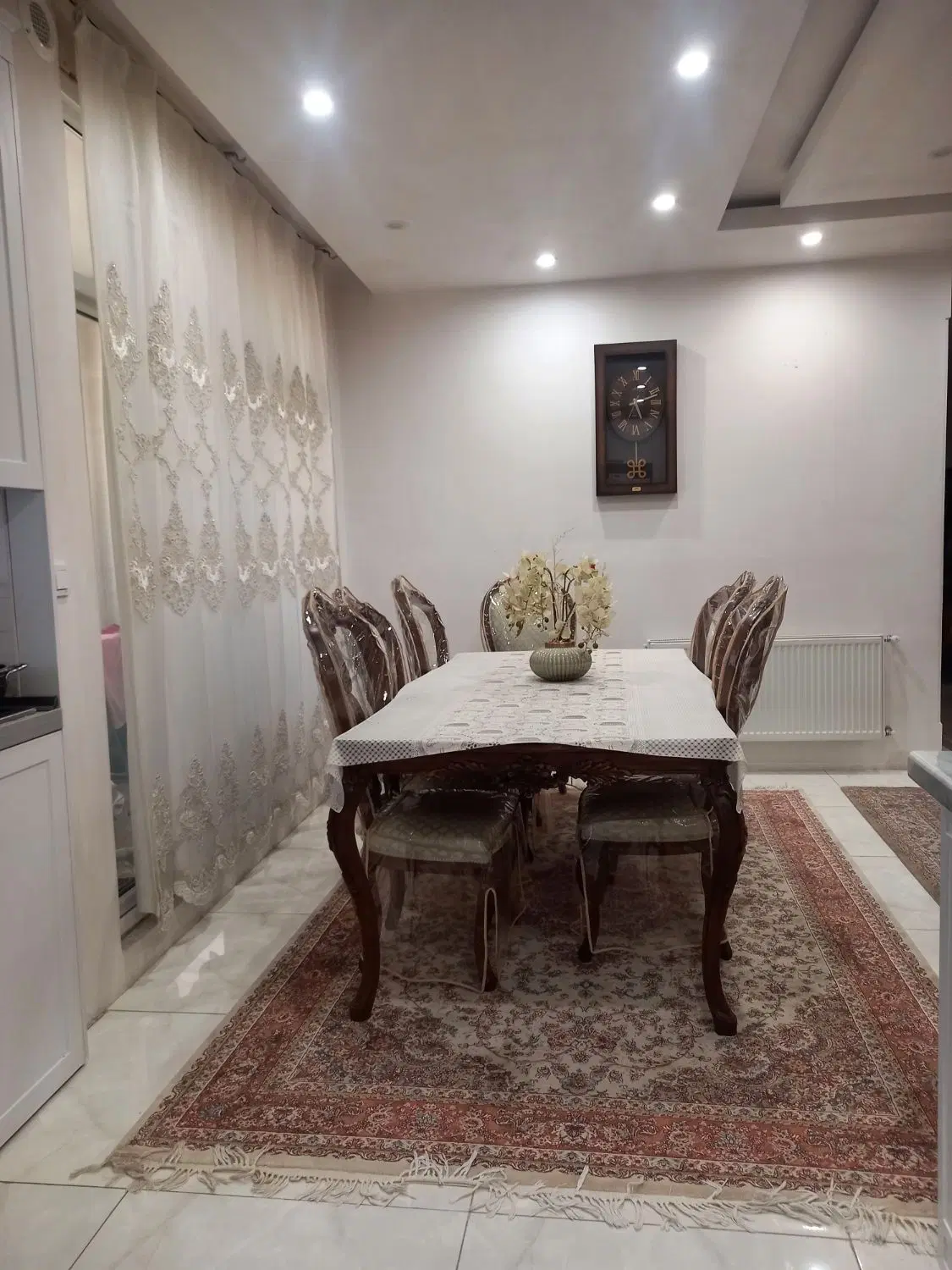 115 متری، با تمام امکانات