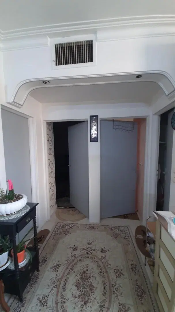 واحد ۷۸ متری بسیار شیک و نور گیر رو به نما