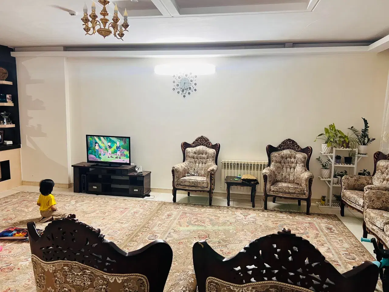 آپارتمان ۱۲۰ متر ۲ خواب نورگیر زیر فی منطقه
