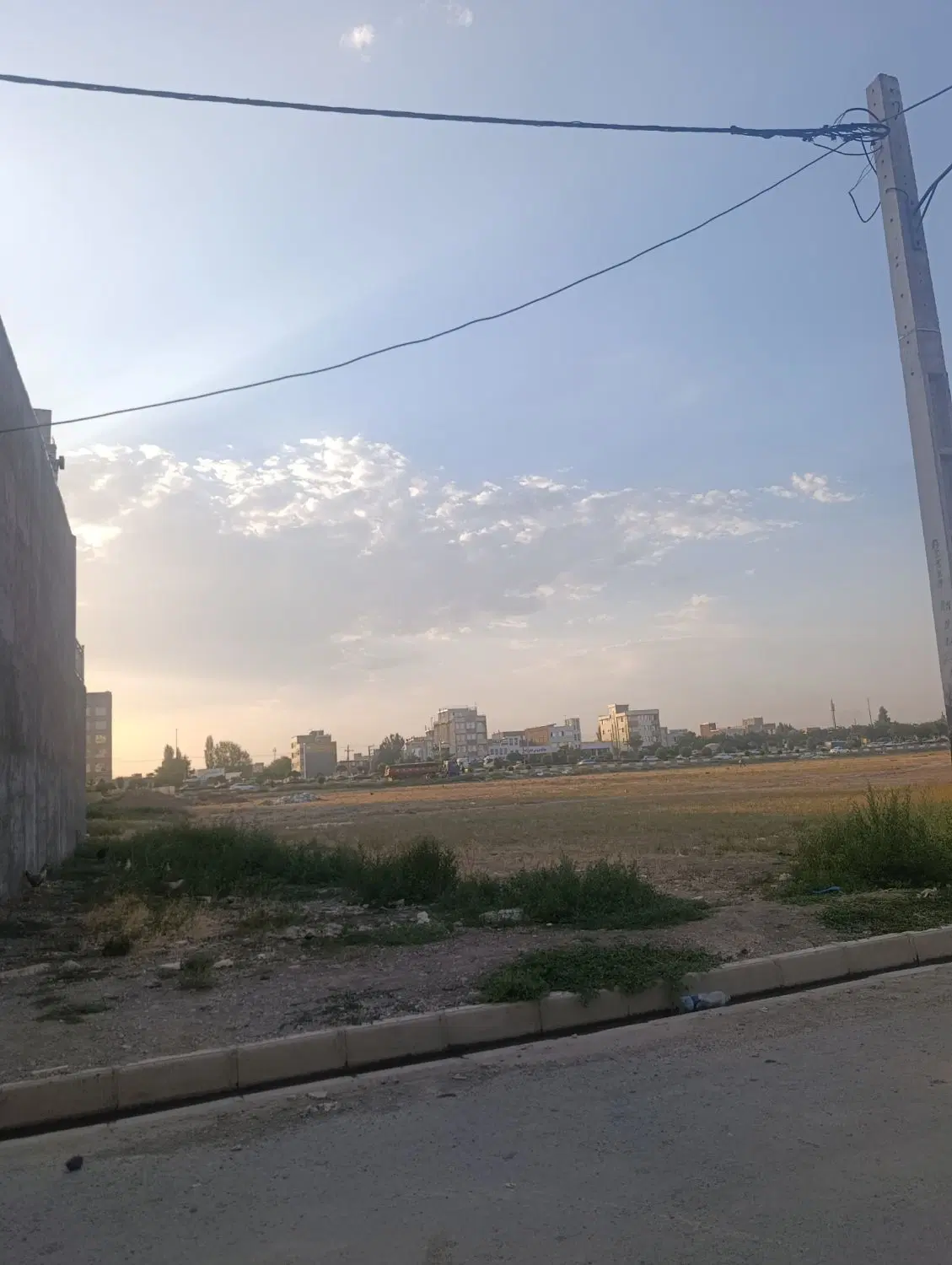 زمین ۹۰ متری شهرک آل عبا  خیابان ارس پشت آتشنشانی