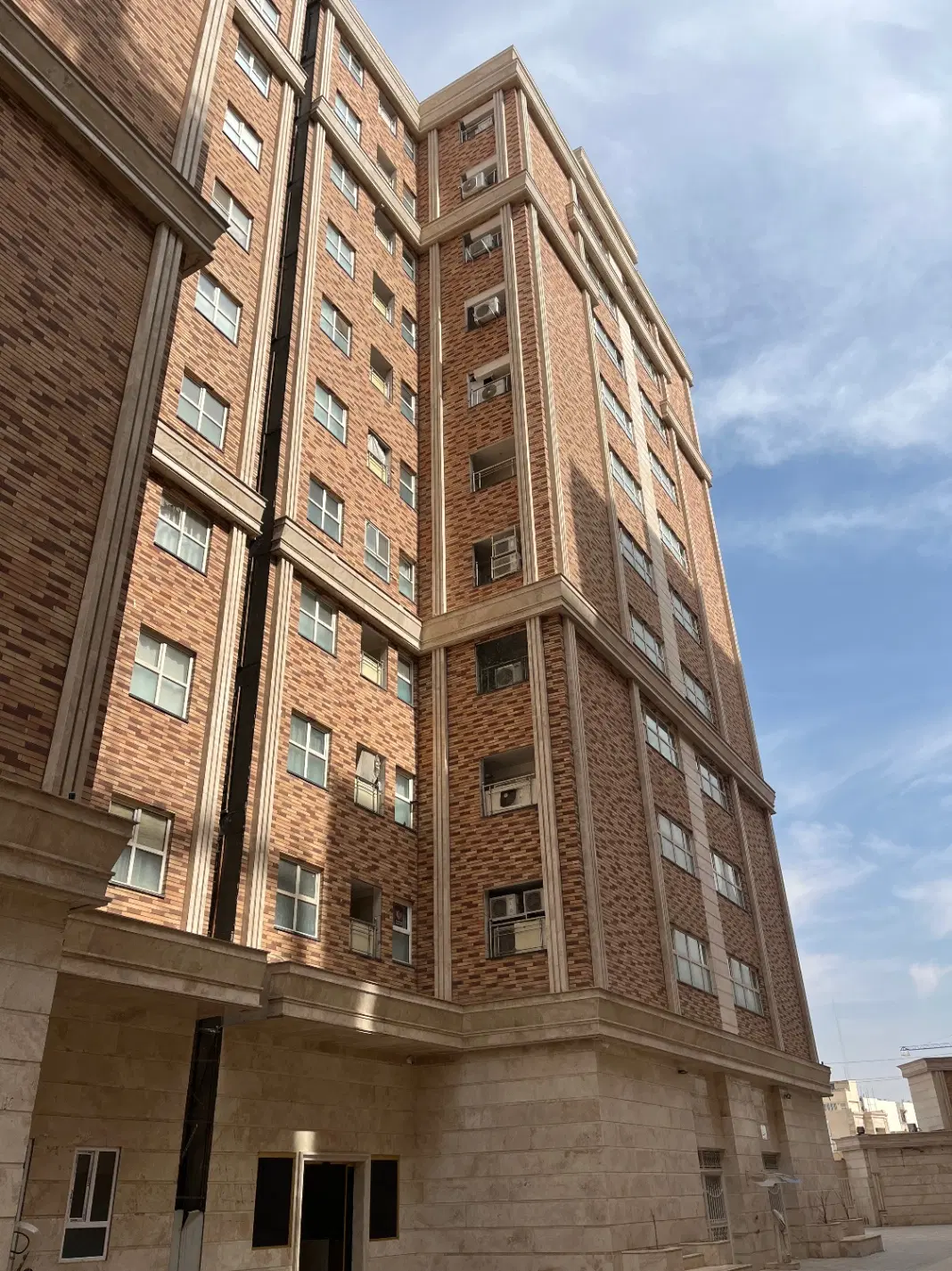 اپارتمان ۱۰۵ متر جمهوری