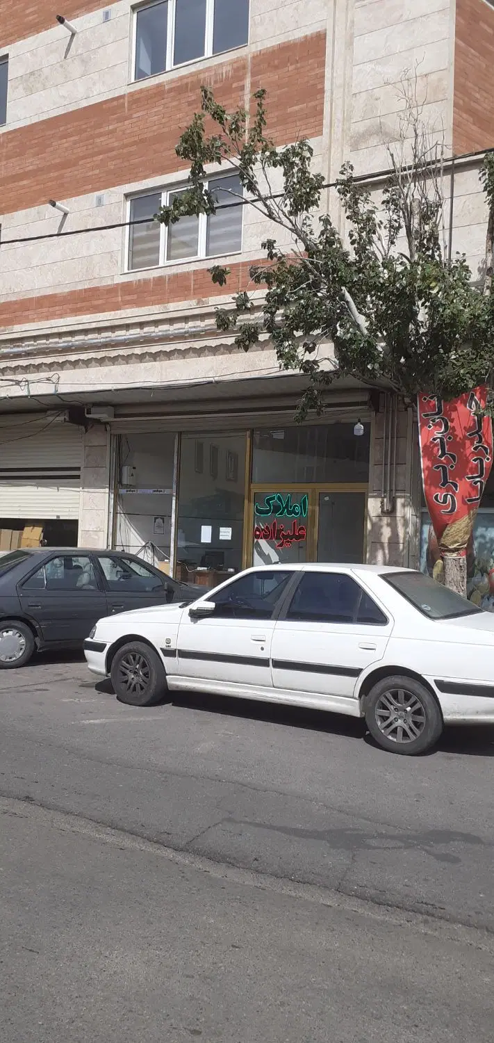 مغازه ۷۰ متر بر اخر عباسی