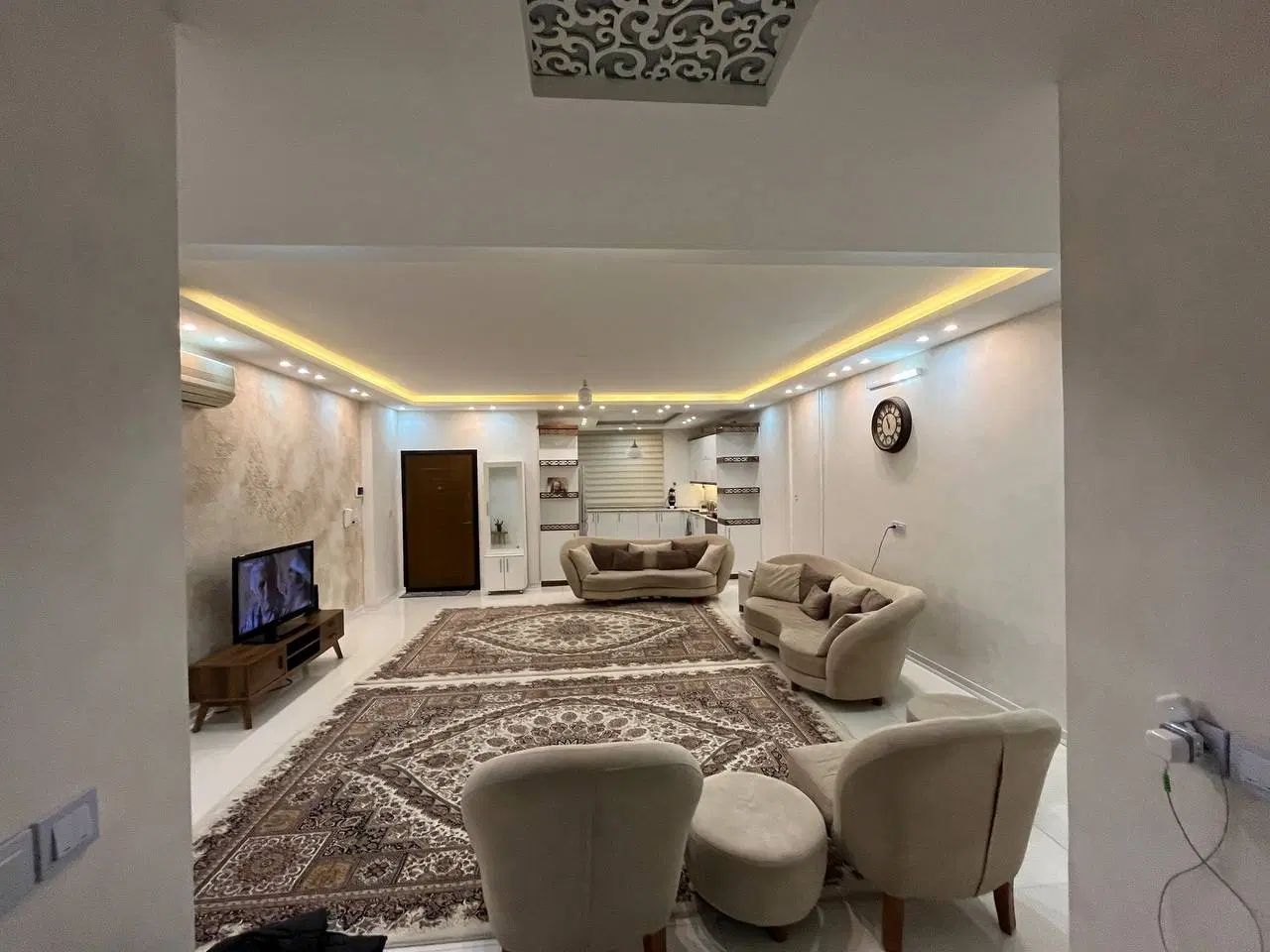 رهن کامل اپارتمان ۱۳۰ متری