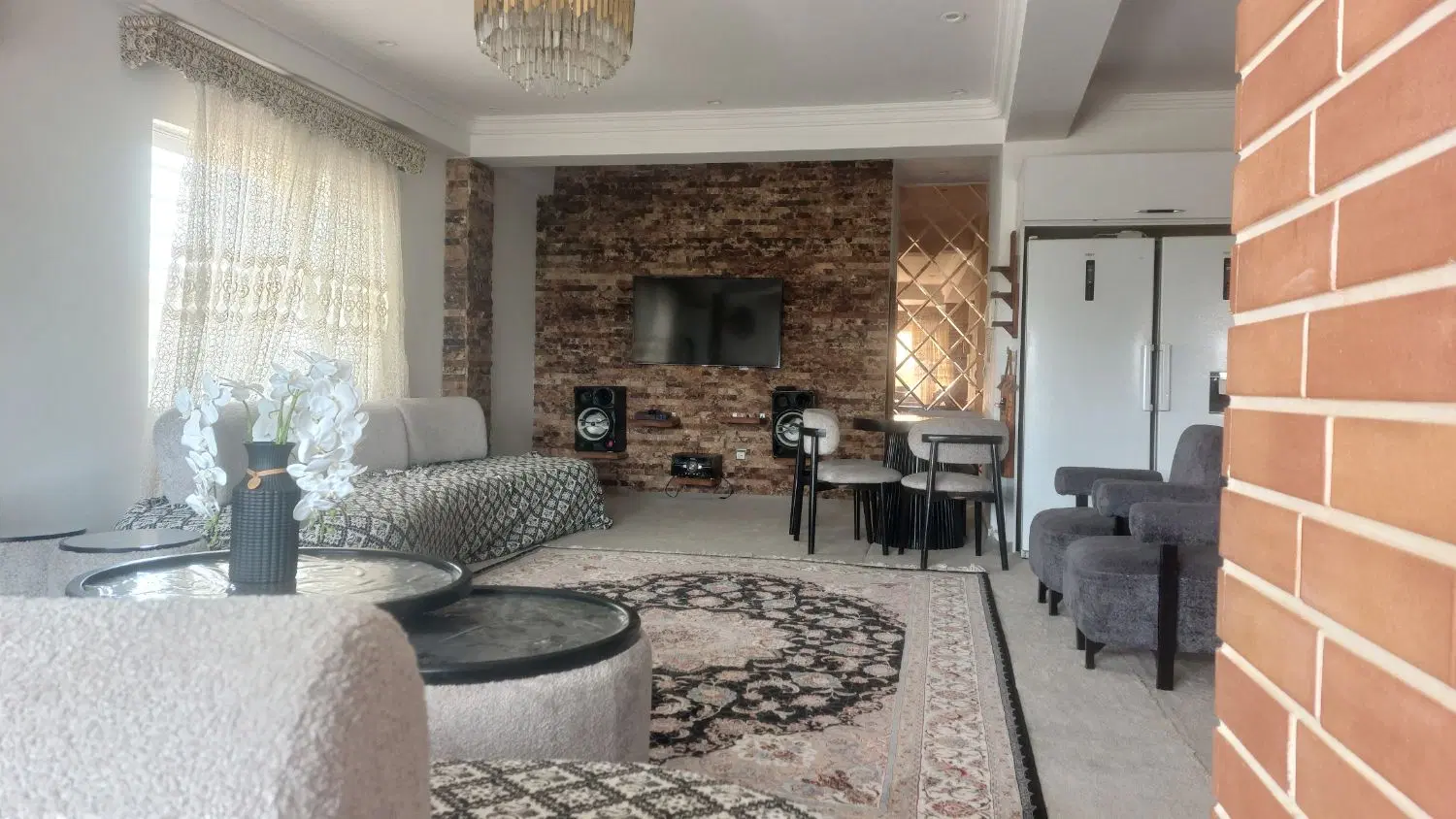 ویلا شبانه ویودار