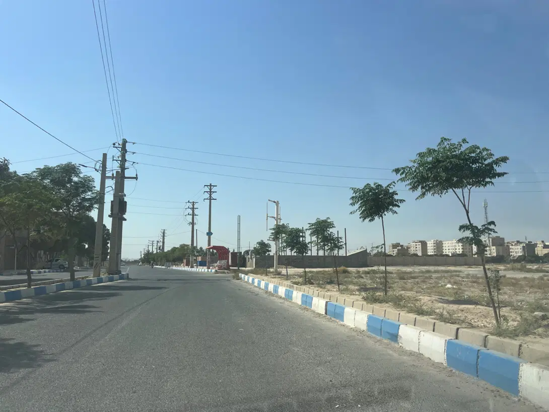 زمین ۱۸۴متری تجاری مسکونی