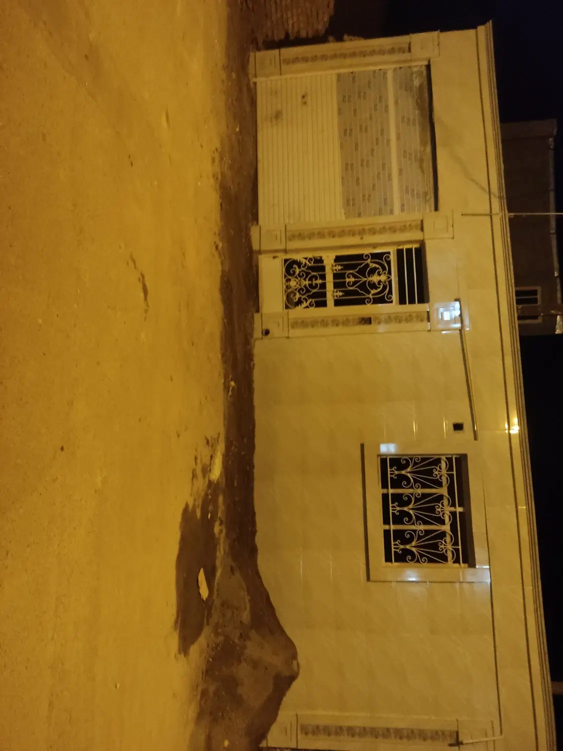 خانه ویلایی در حاجی آباد نبوت ۶