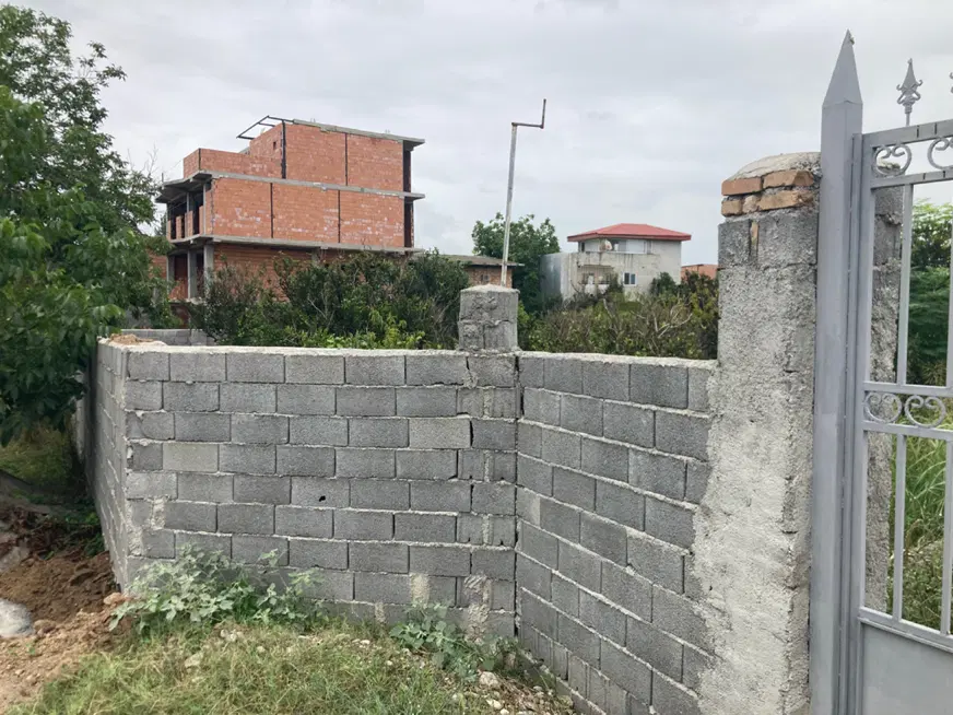 زمین مسکونی پشت کوی پزشکان و پارک بانوان، مقام