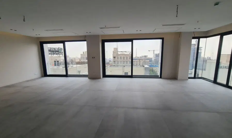 آپارتمان سالاریه _ ۲۲۰ متر _ جنوبی _ خوش نقشه