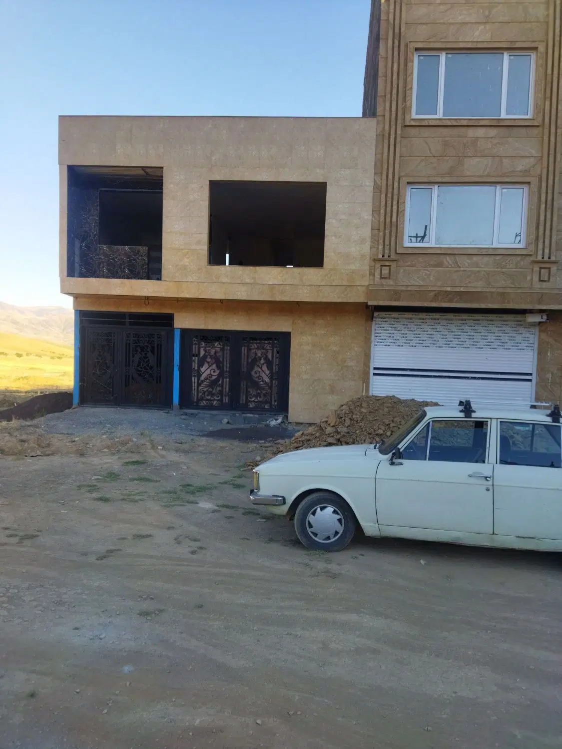 خانه حسن اباد