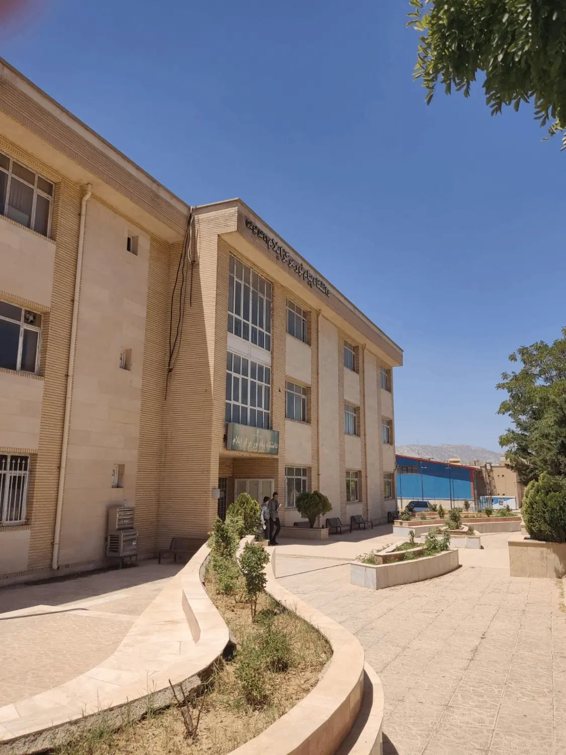 فروش‌خانه‌مسکونی‌پاستورقدیم