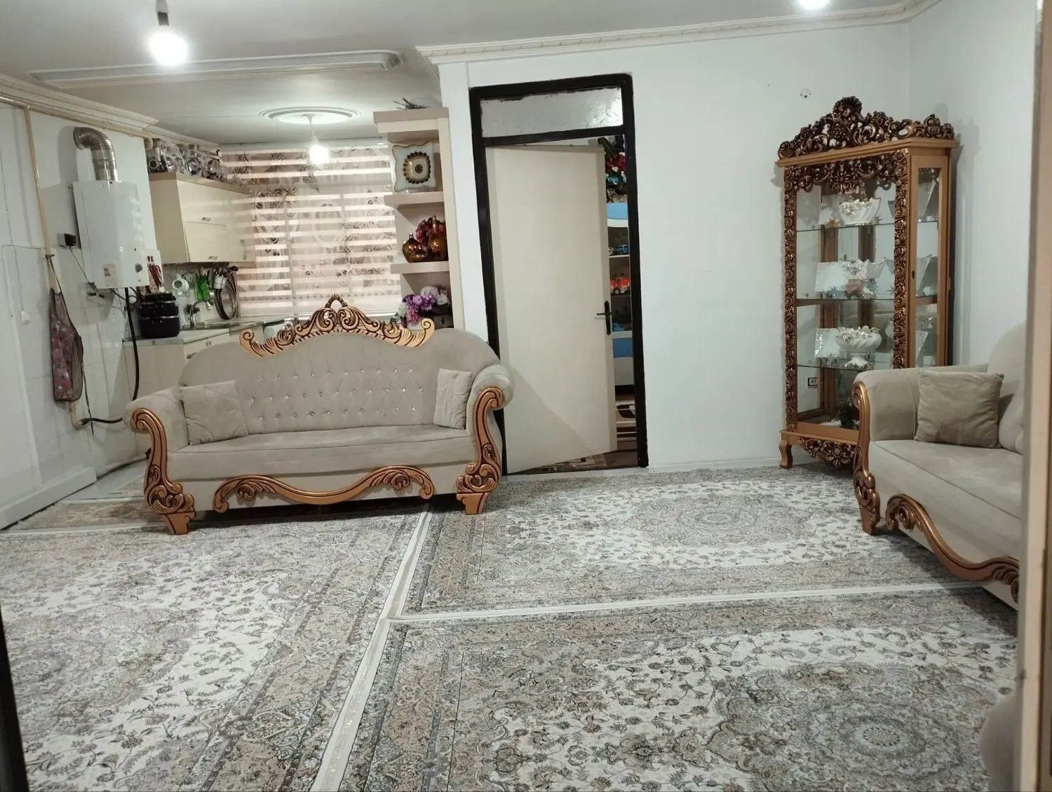 منزل دو سرویس راه جدا