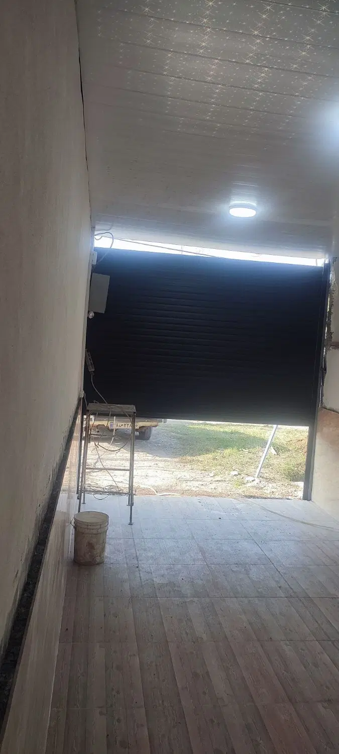 مغازه تجاری