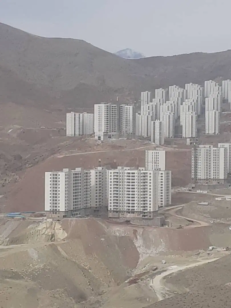 مشارکت در احداث تالار  جنب آرامستان پردیس
