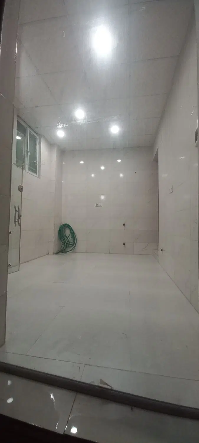 مغازه ده متری