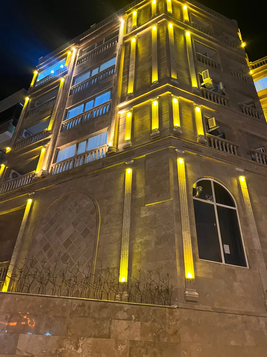 دو خواب طبقه چهارم مستر دار
