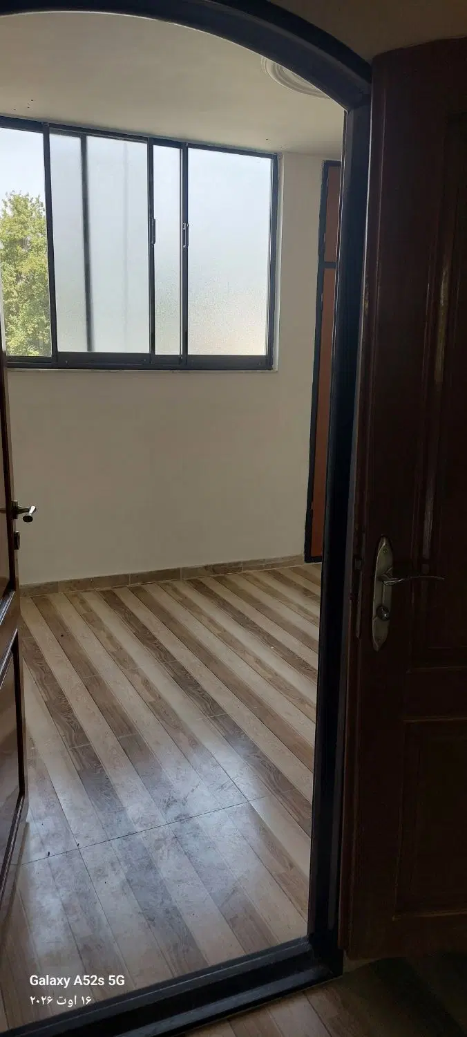 حیاط ویلایی ۷۰متری  مستقل اجاره ۱۷ شهریور