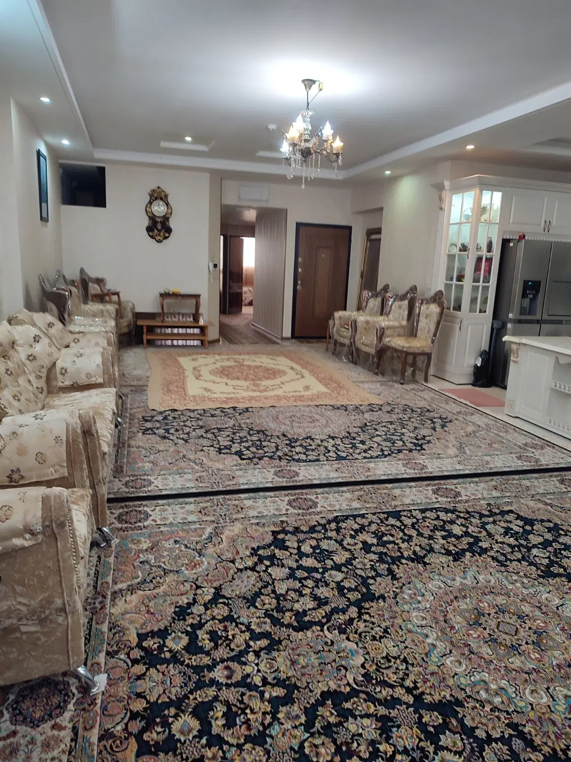 ۱۳۵ متری سیدرضی۶۱ طبقه ۳