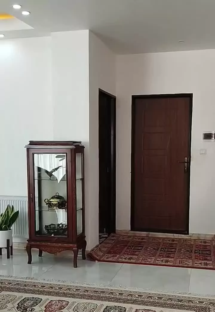 فروش ویلا استخردار