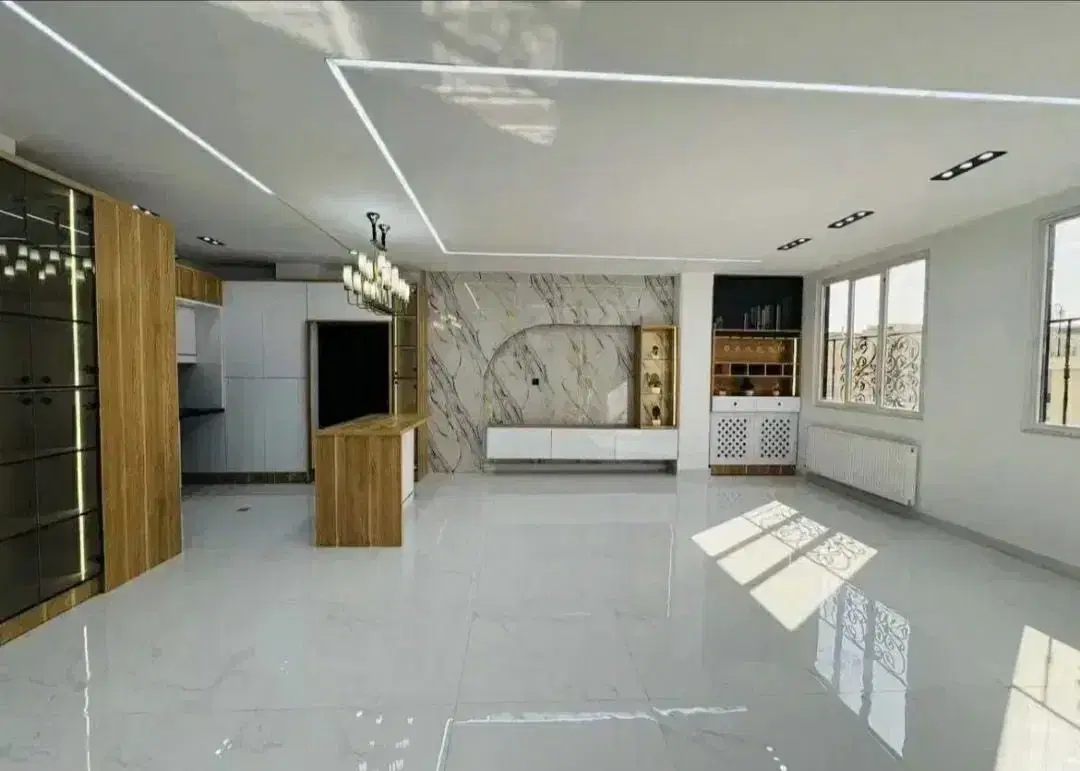 آخرین فرصت خرید با دلار ۳۰۰ تومنی