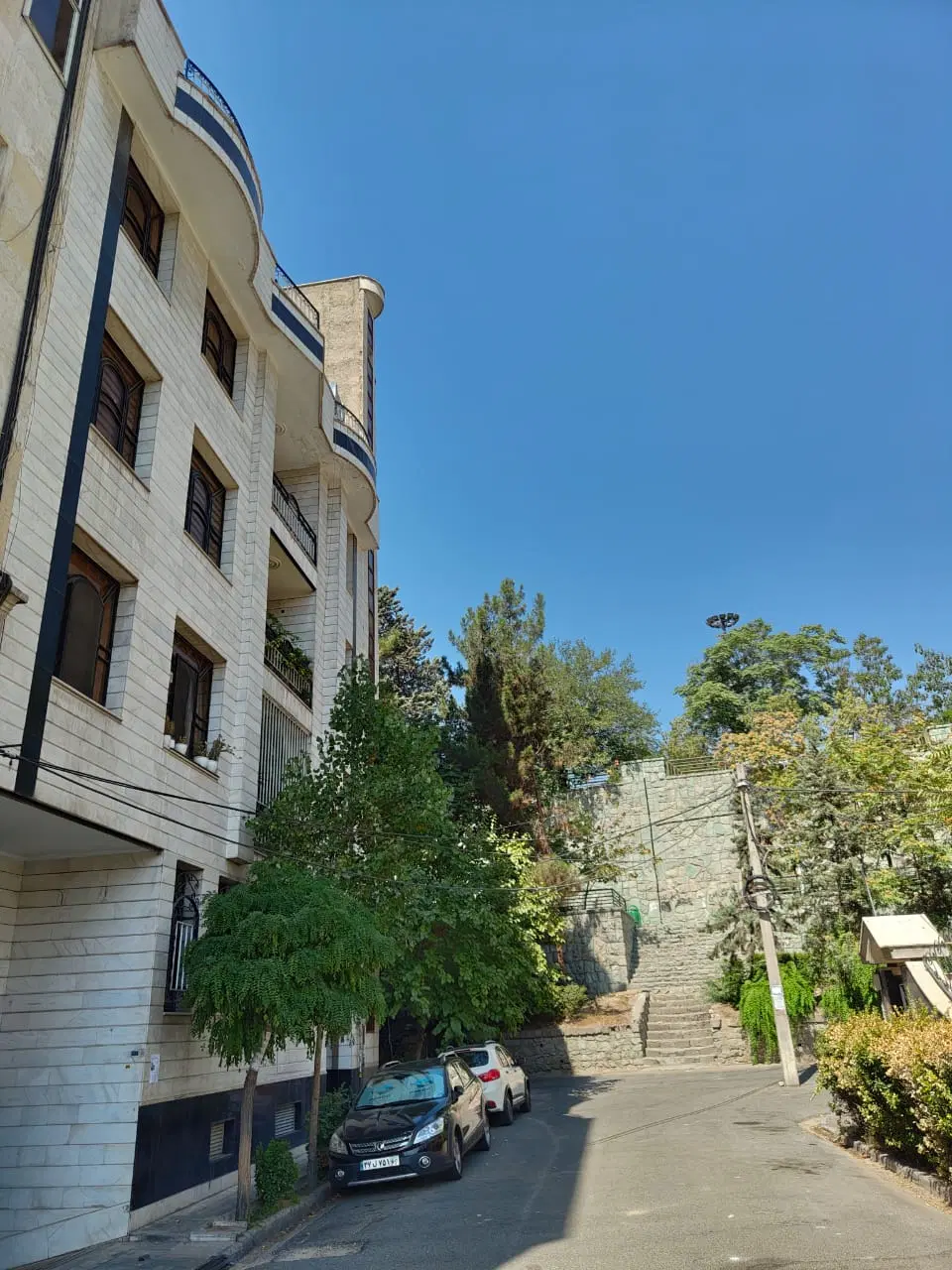 فروش اپارتمان  ۱۲۶  متر