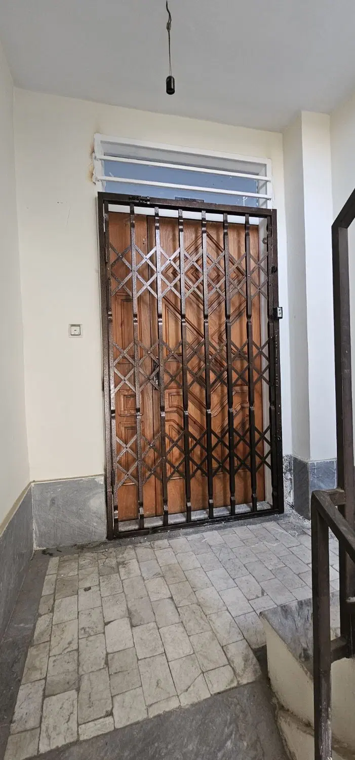 آپارتمان ۶۶ متری دو خوابه با پارکینگ مجزا سندی