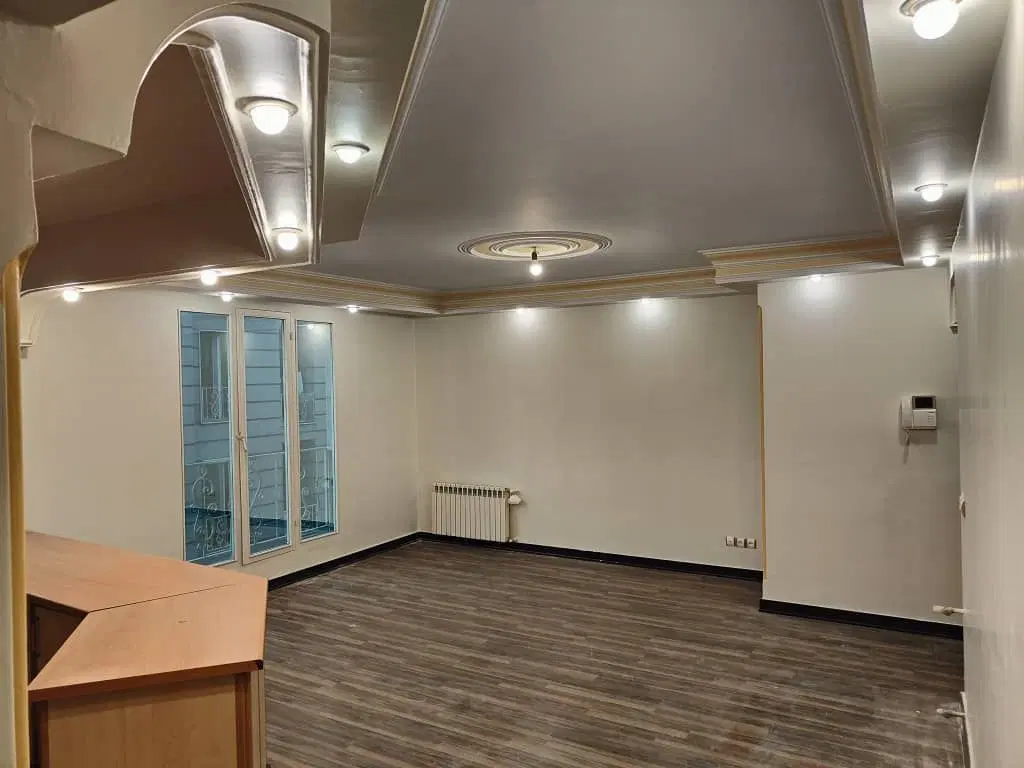 ۸۵ متر ۲ خواب بازسازی شده تاپ لوکیشن رشتیان