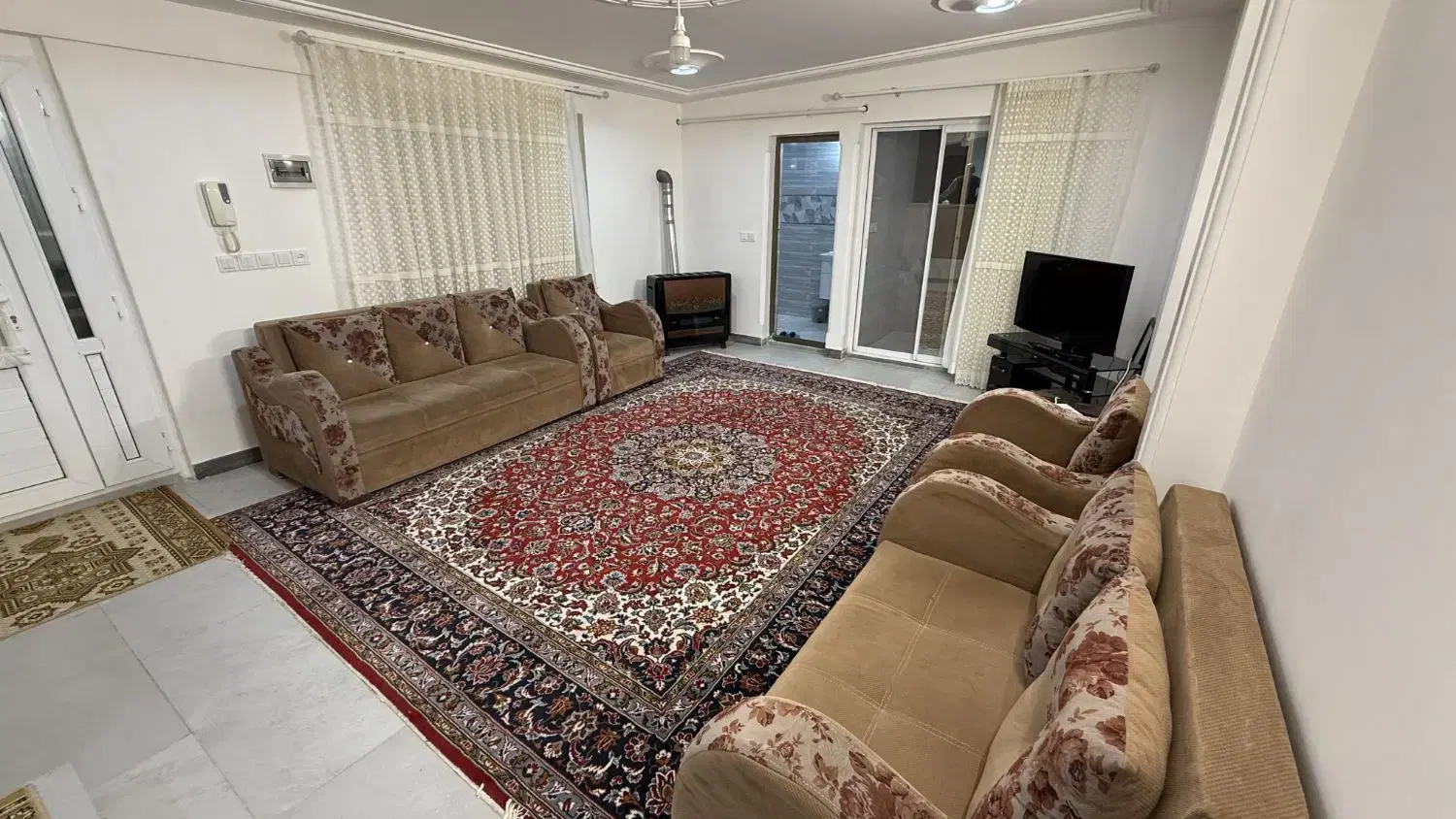 اجارکوتا مدت یک واحد 80 متری کلاچای