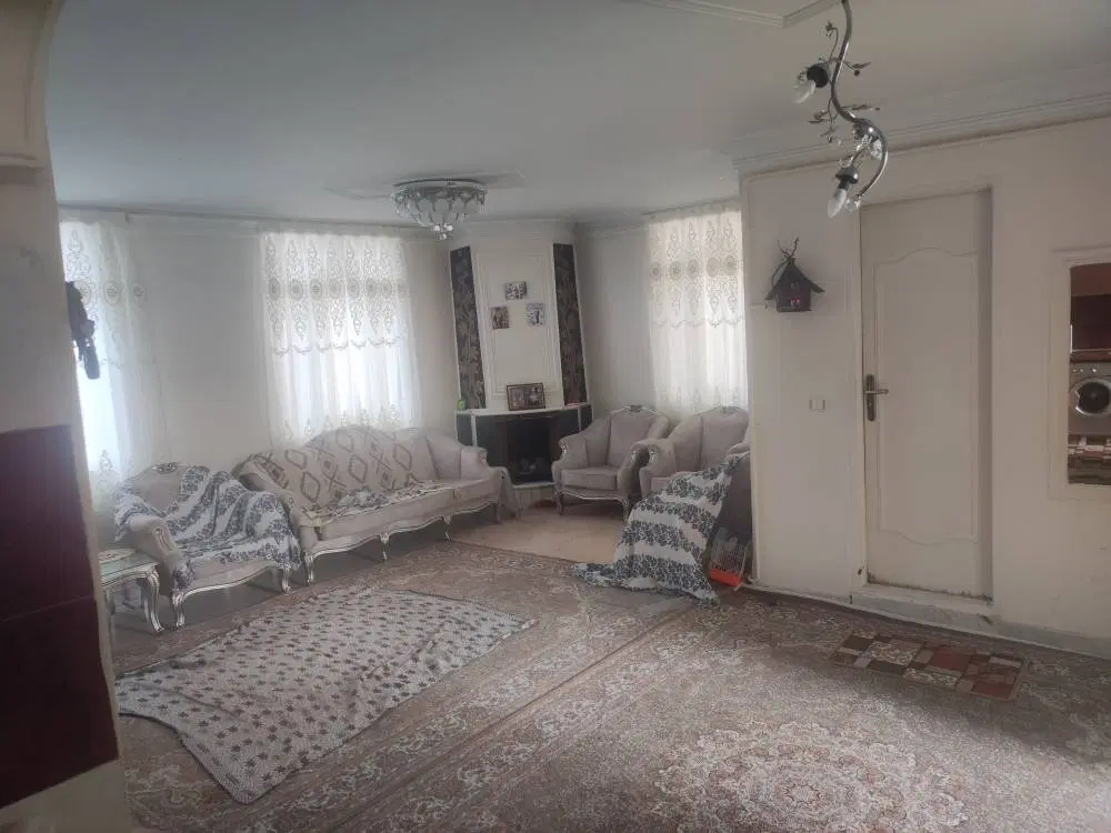 آپارتمان ۷۰ متری دوخوابه تک واحدی