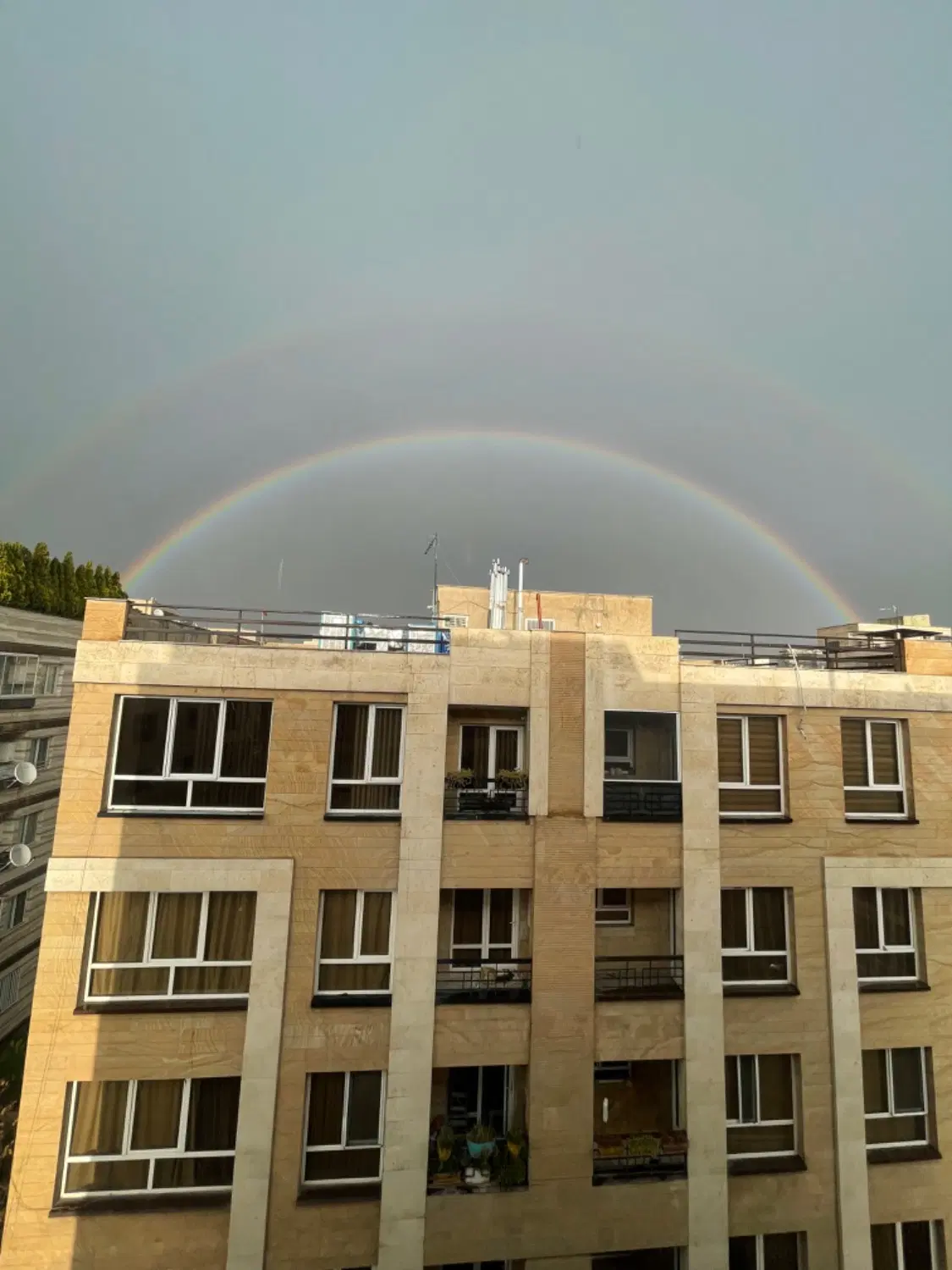 شهرآرا ۱۰۰مترفول امکانات