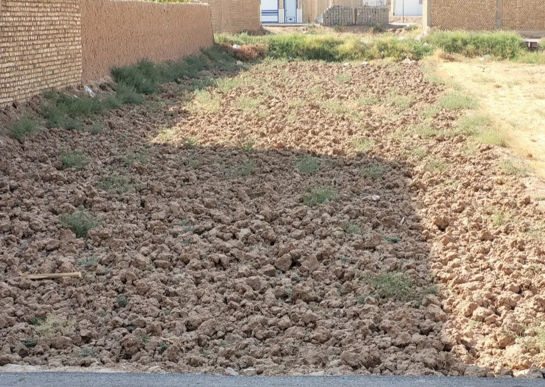 زمین بجیری کوچه غدیر و حکمت
