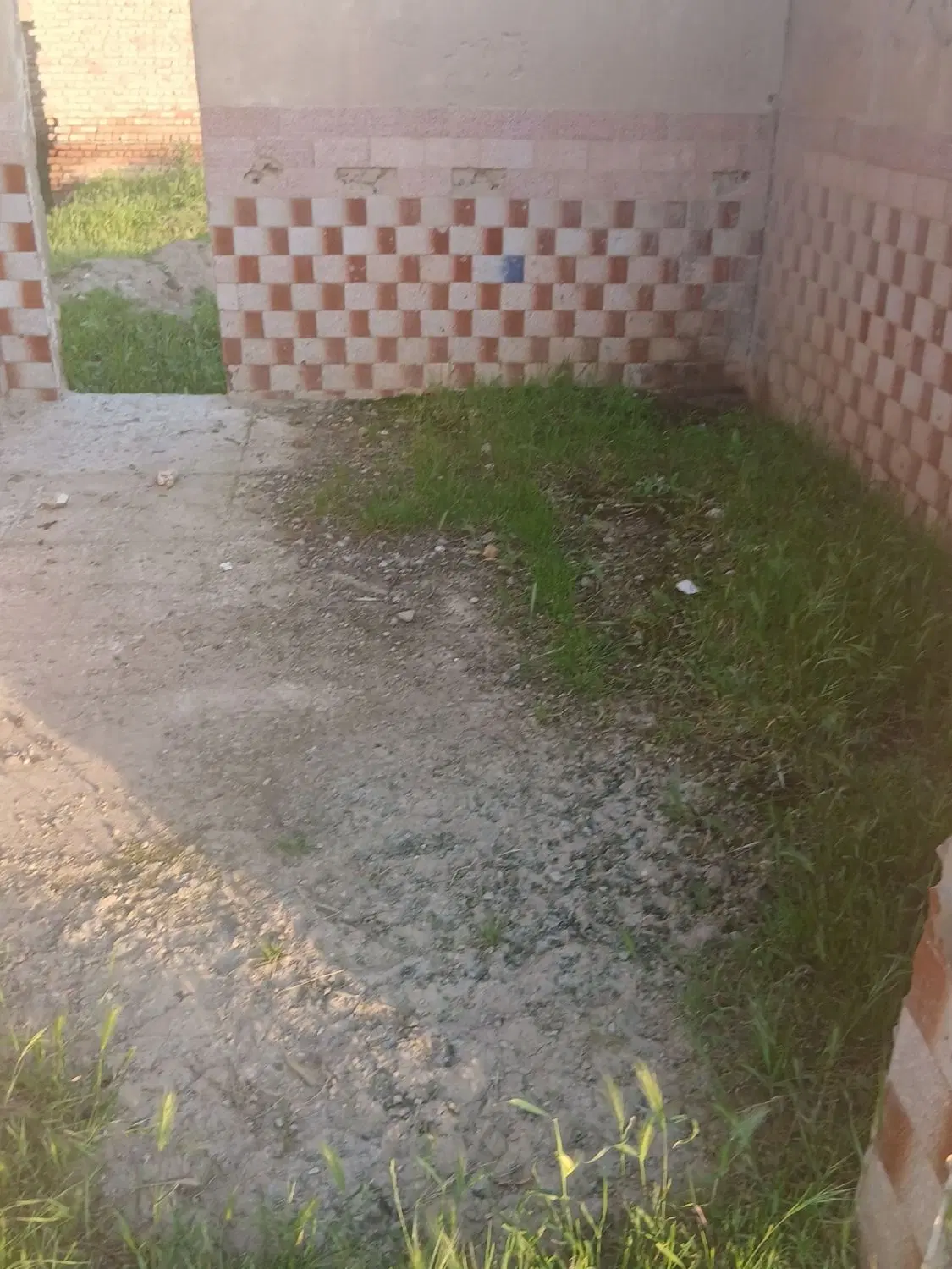 زمین در روستای قرچشمه