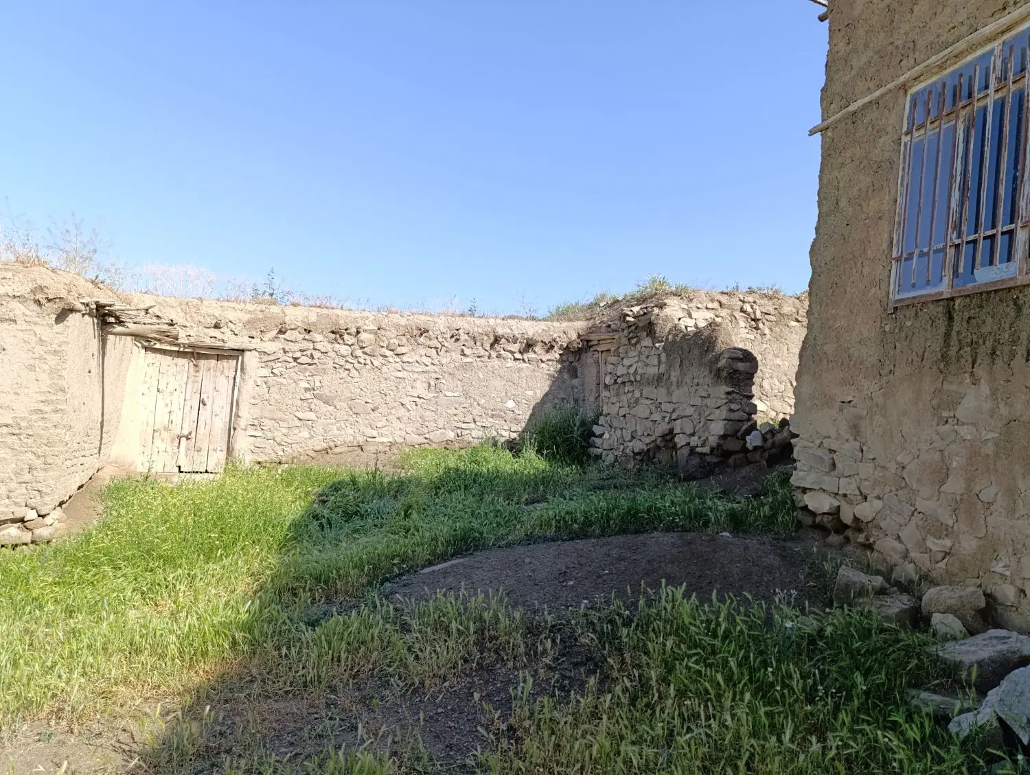 باغ ۵کیلومتری راز